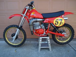1980 CR 250 RC250 look alike Plastic Tank including Seat Foam and Seat cover combination